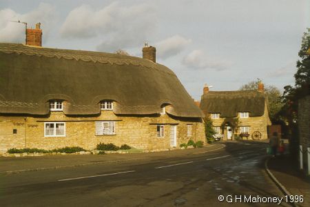 Horseshoe Cottages